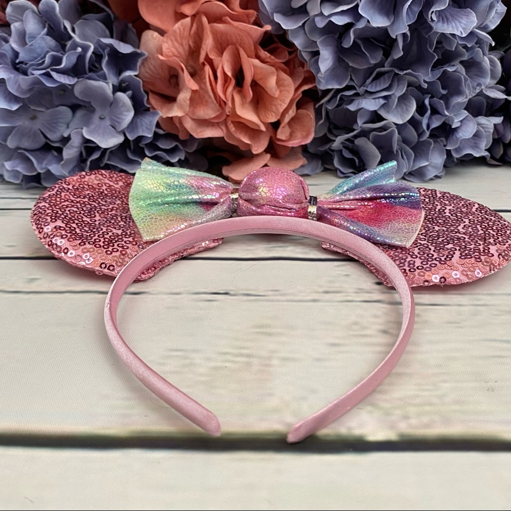 Minnie Mouse Pink Sequin Headband with Candy Bow - Picture 8 of 14